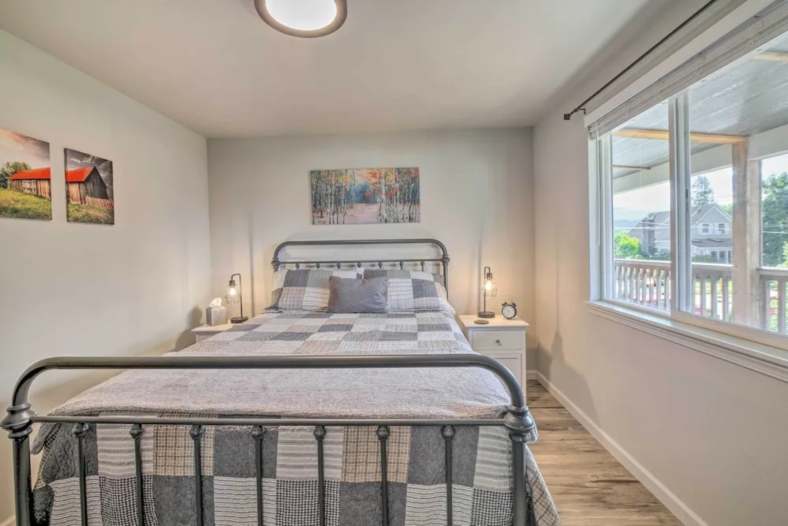 Bright Buckley Apartment in the Heart of Town