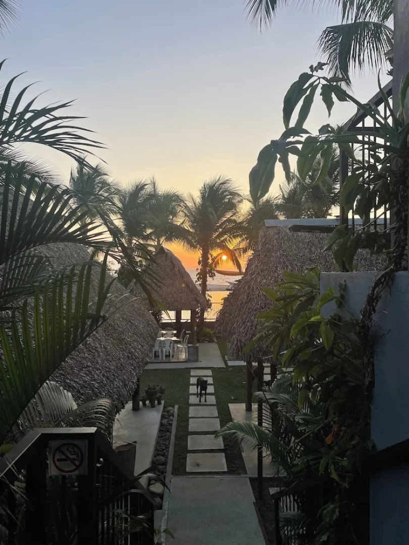 San Carlos Surf Resort & Eco Lodge