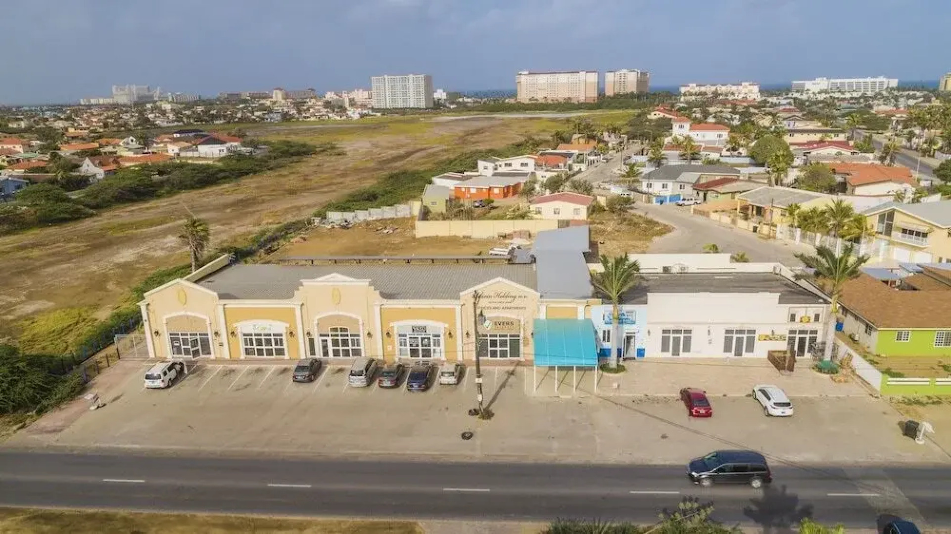 Salina Cerca Apartments