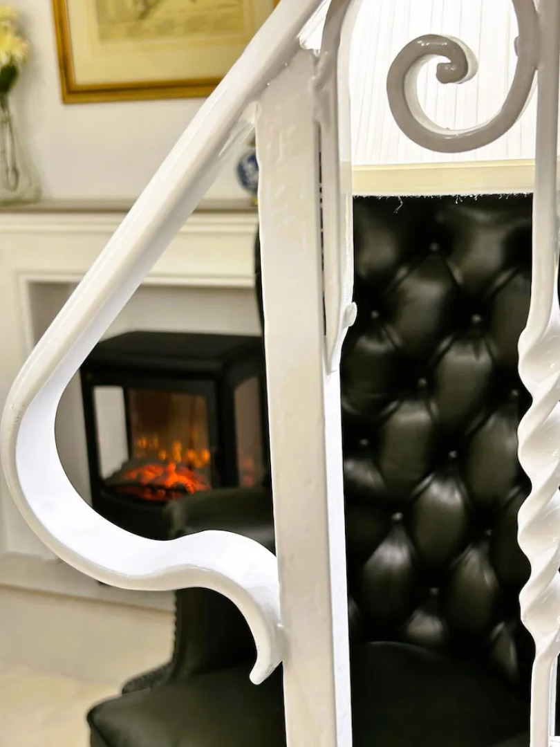 Room in Guest Room - "the 10 Square" - A Townhouse Situated in the Heart of Siggiewi Village Square