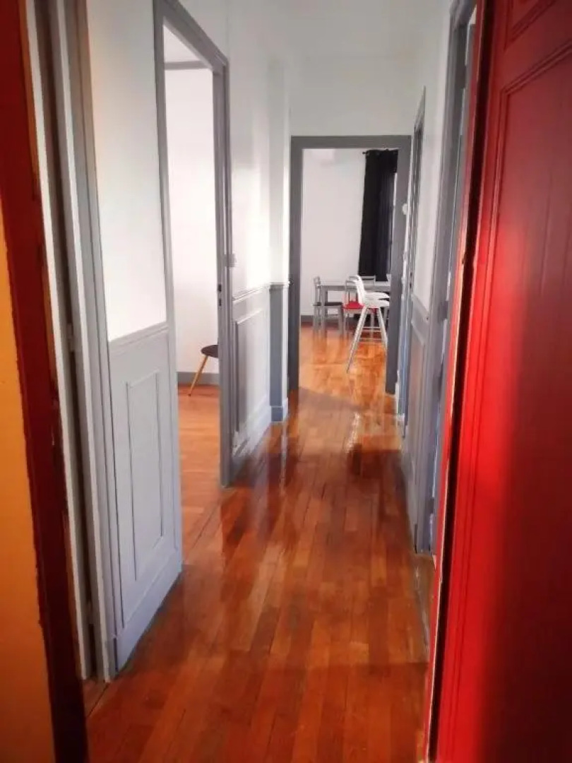 Appartement de 2 chambres avec wifi a Beaugency