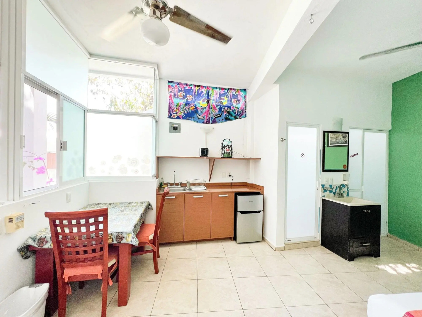 ITH Sayulita Amazing Surf Hostel