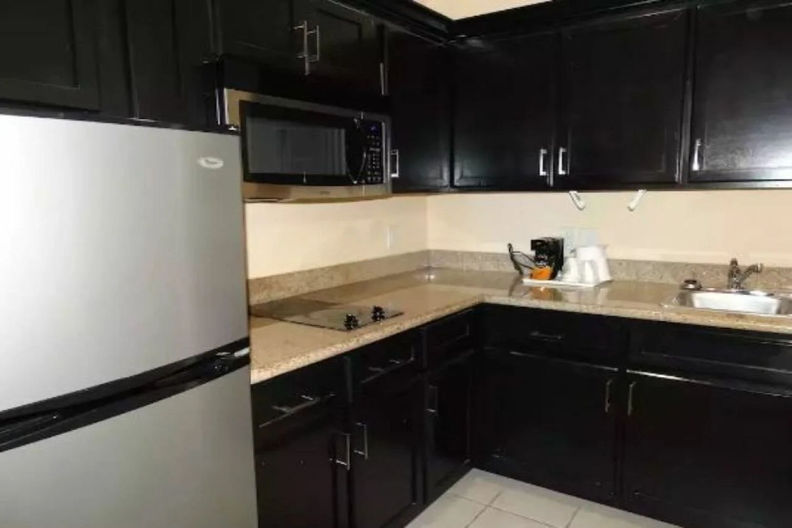 Regency Inn & Suites - Baytown