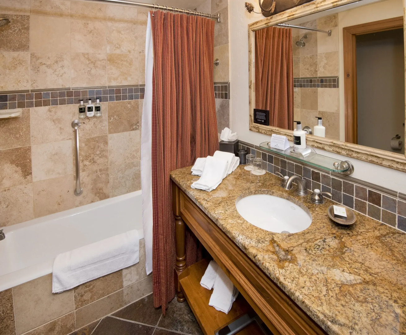 The Pines Lodge, A RockResort