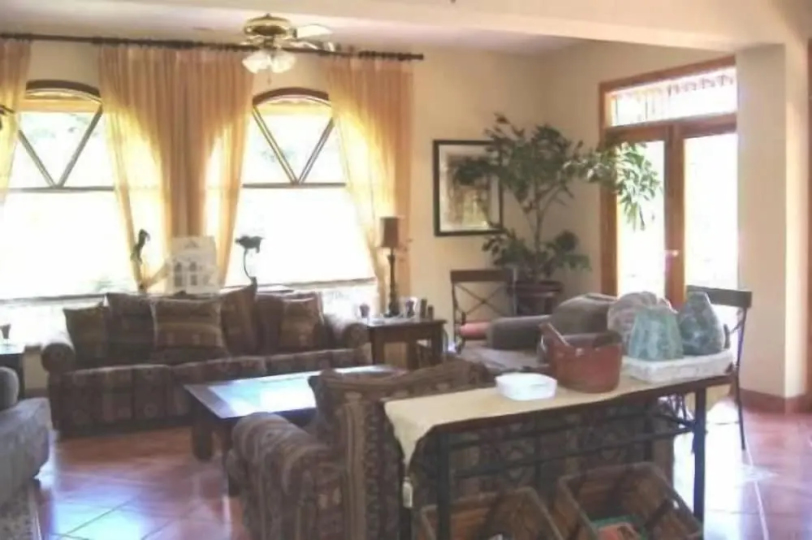 Villa Paradiso up to 14 People