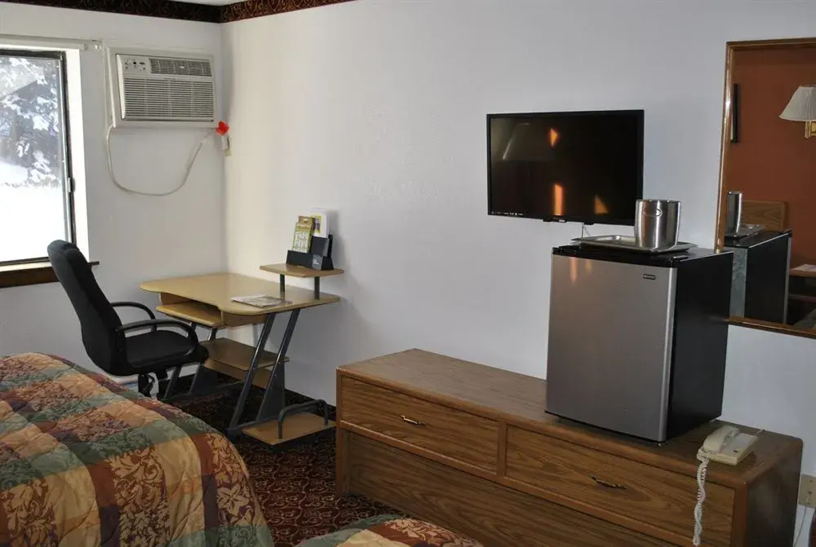 Waconia Inn & Suites