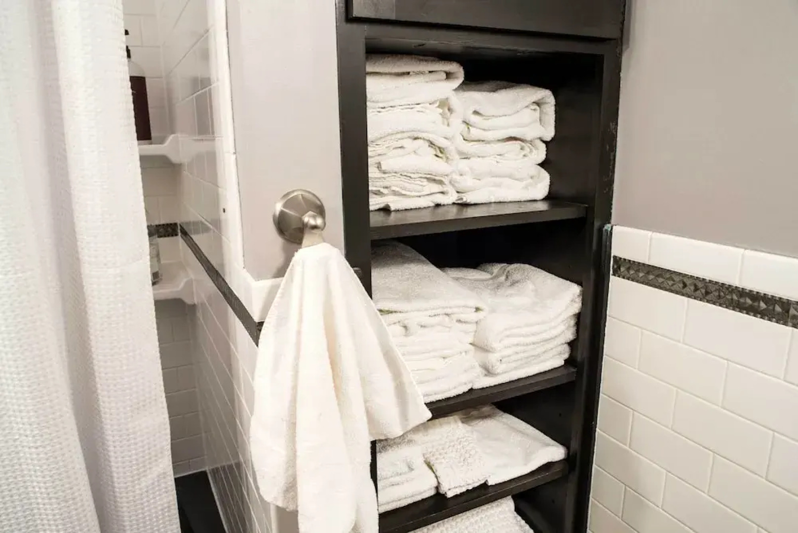 Updated Tacoma Home w/ Patio: 3 Mi to Downtown