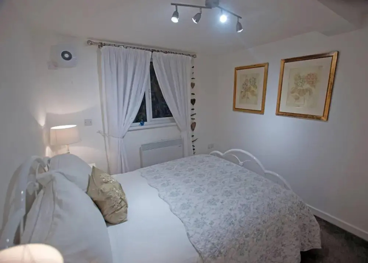 Lovely 2 Bed Apartment Pembroke Castle