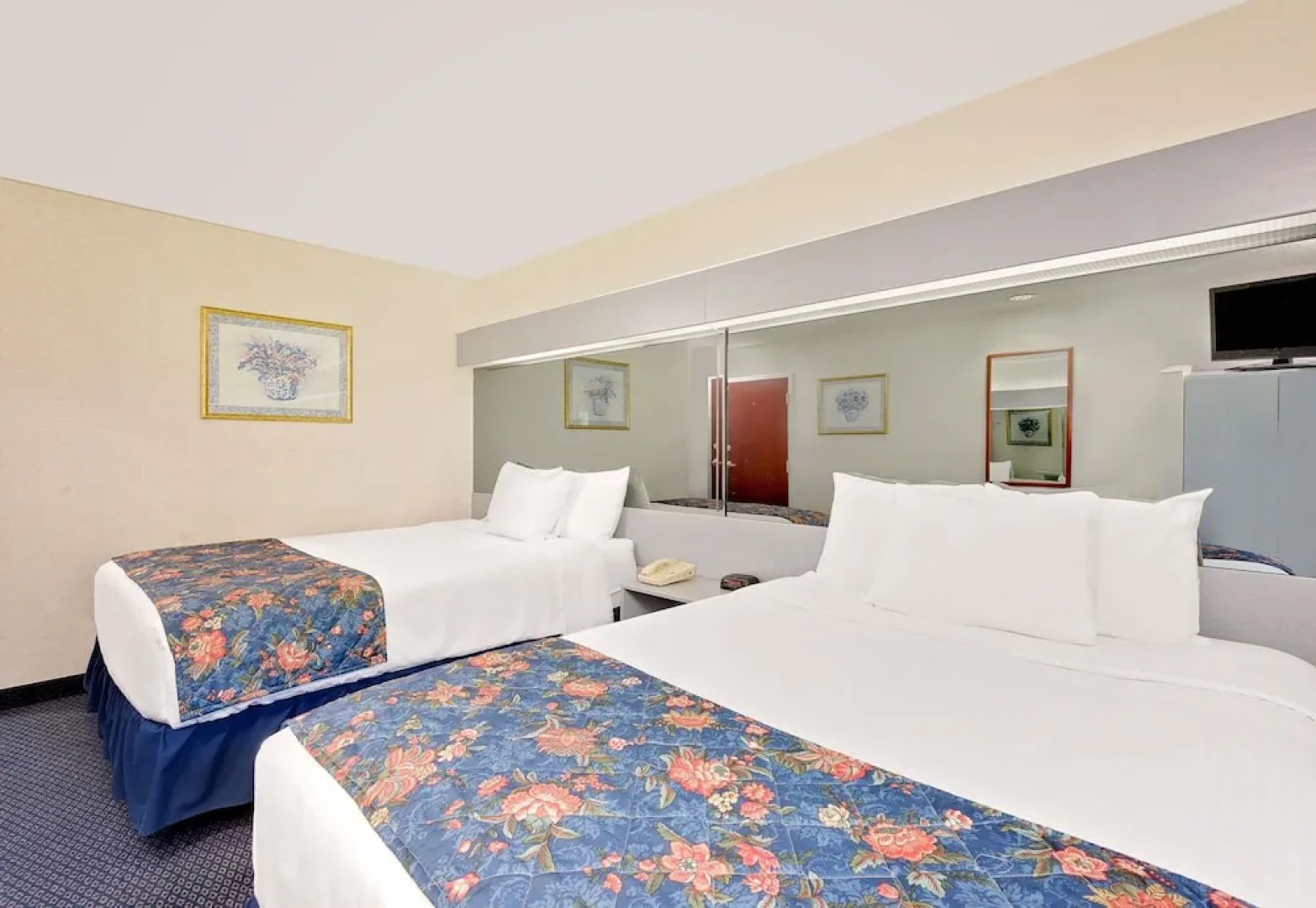 Microtel Inn And Suites Hagerstown