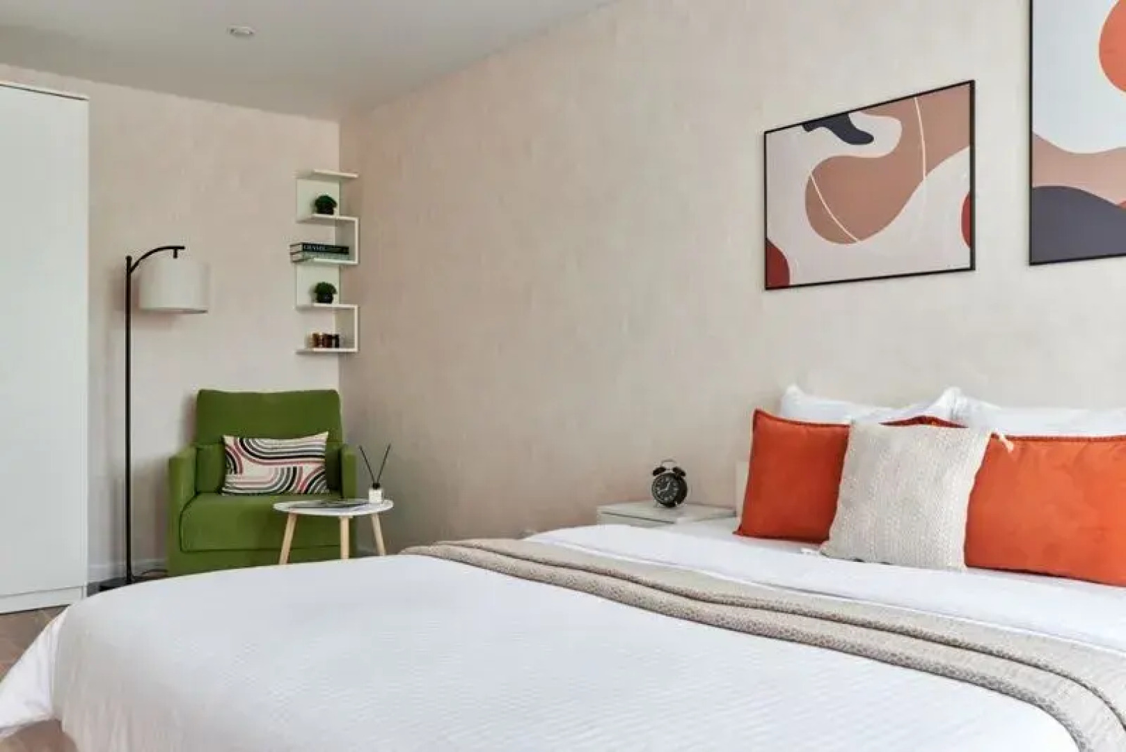 Апартаменты КенигАпарт на улице Горняцкая,д15