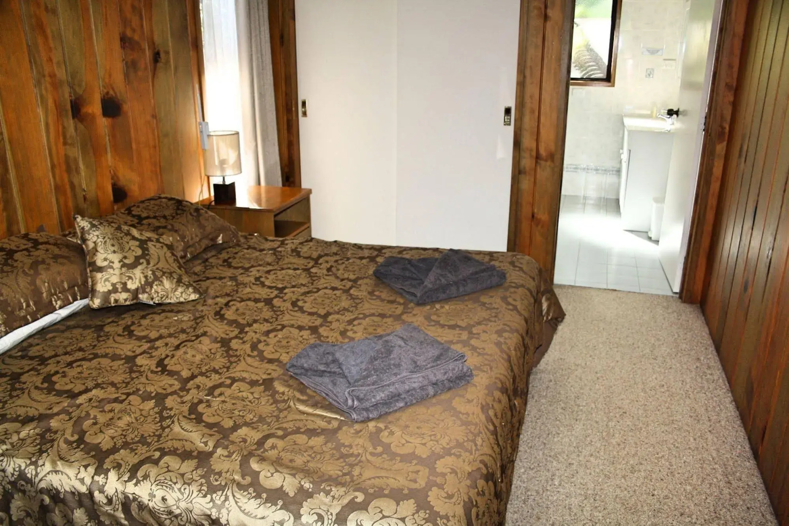 Dii Elduu House & Cottage