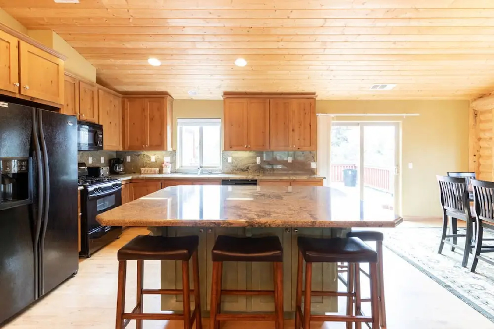 RedAwning Flintridge Inn #1423