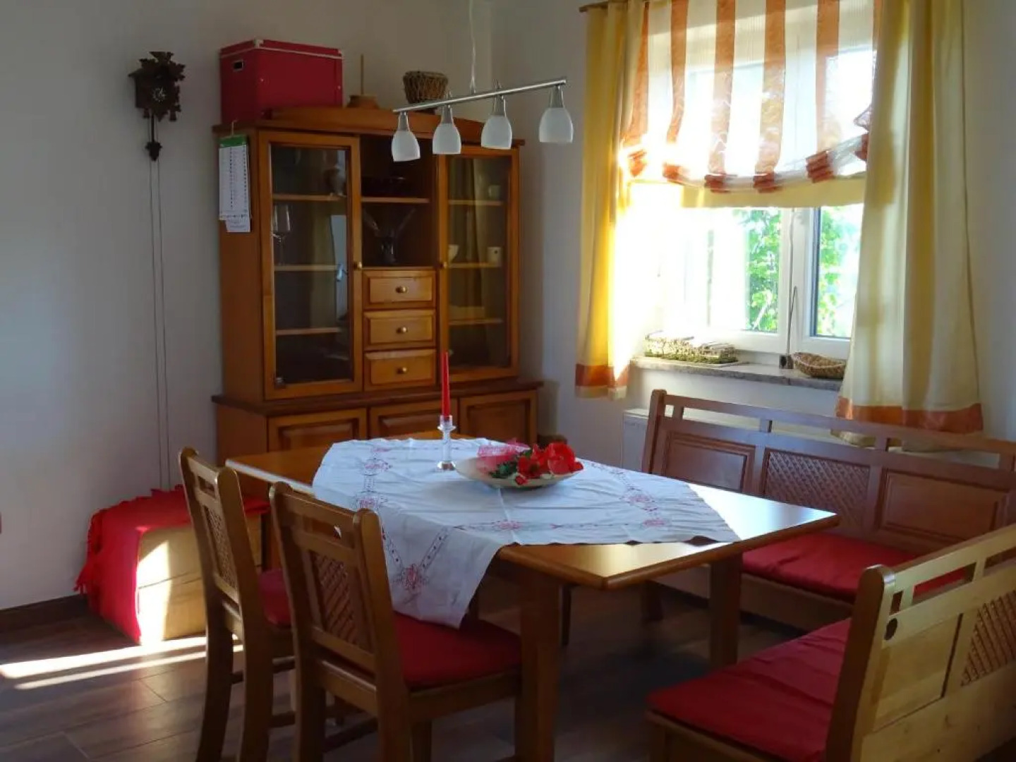 Holiday Home Razglednik