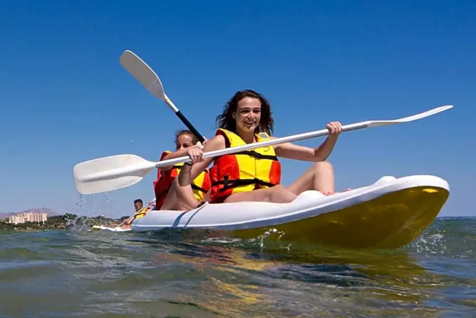 Costanza Charme Club