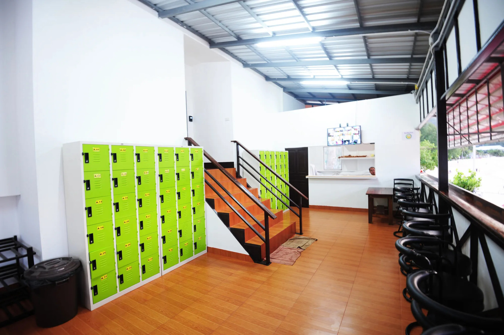 Twin Palms hostel Phi Phi