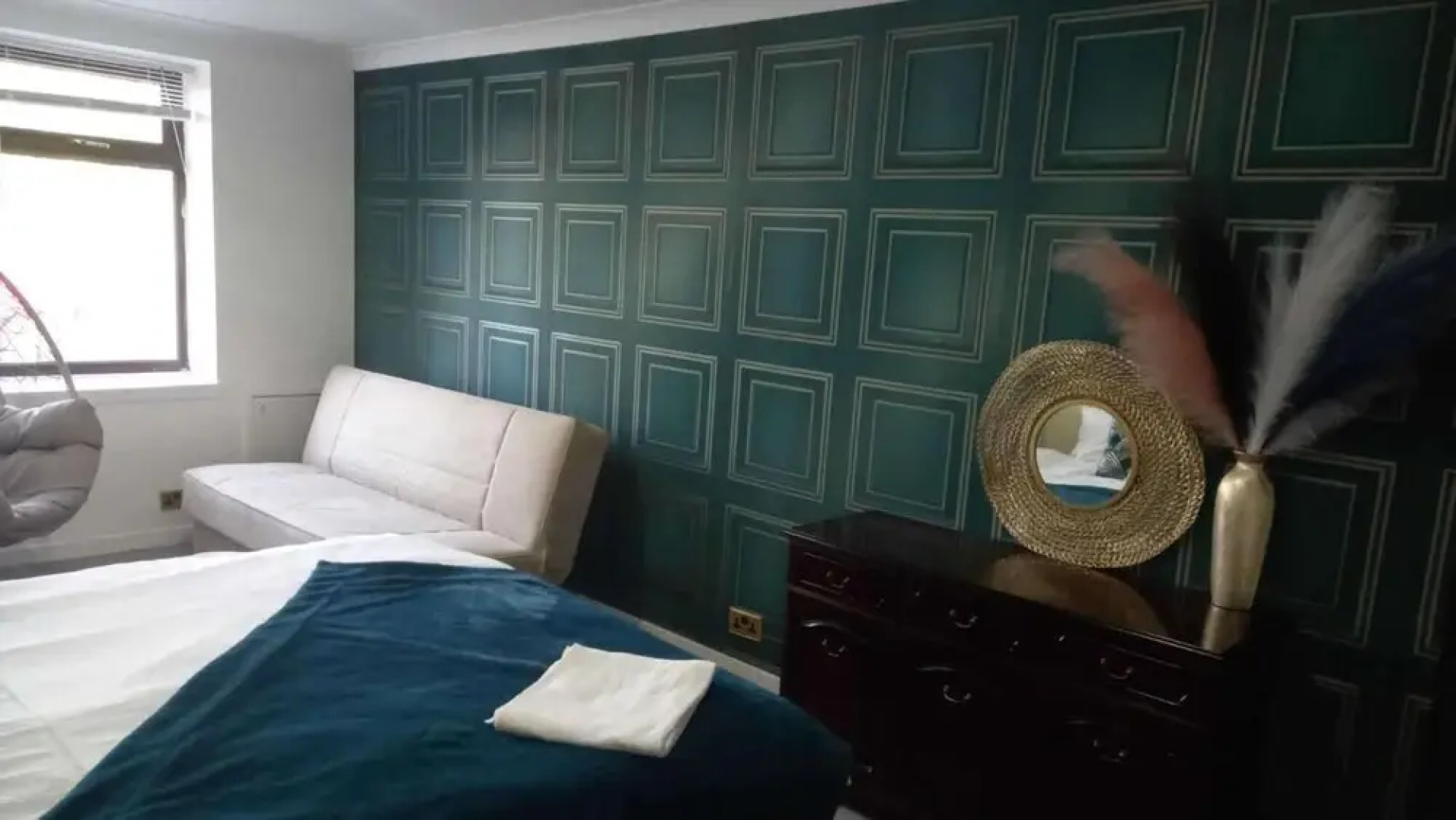 Gourock Blissful Apartment With 3 Bedrooms