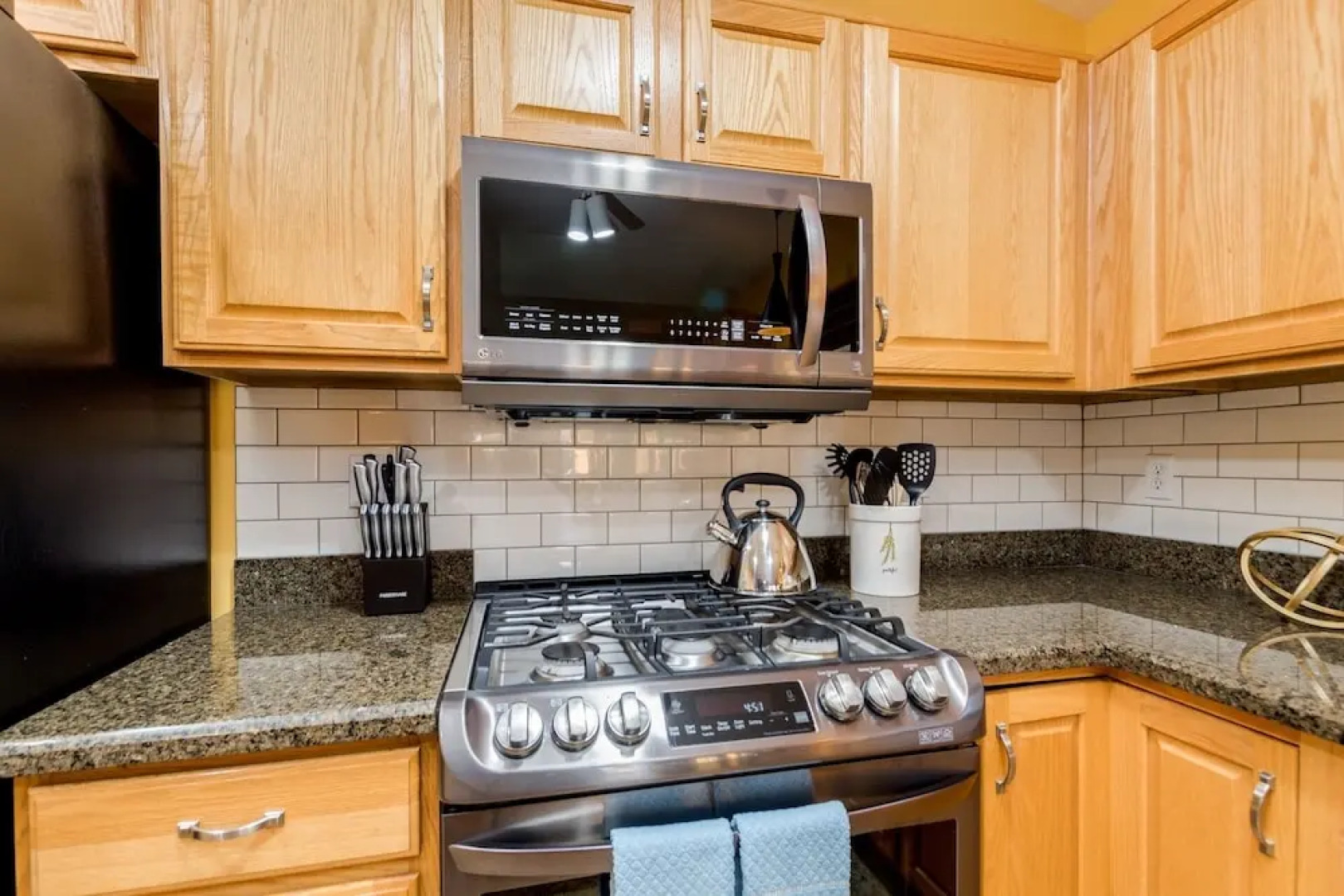 Desert Trail Lane 3 Bedroom Home