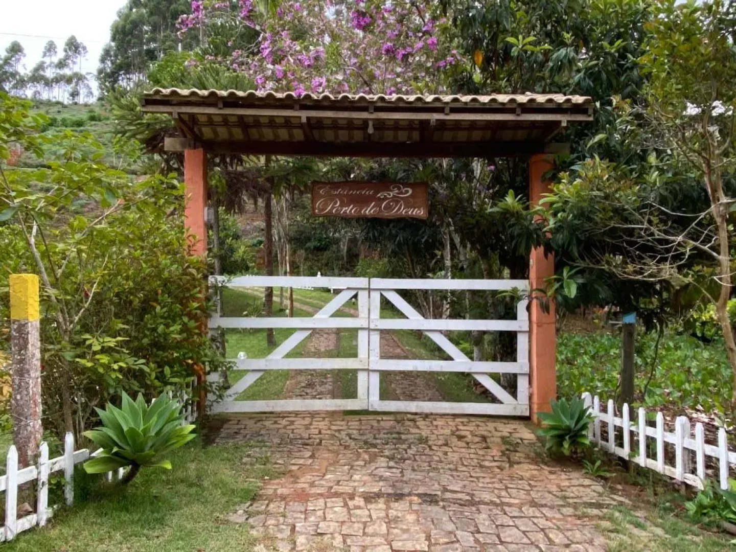 CHALÉ DA ESTÂNCIA Santa teresa - ES Alto São Lourenço- próximo ao circuito Caravaggio