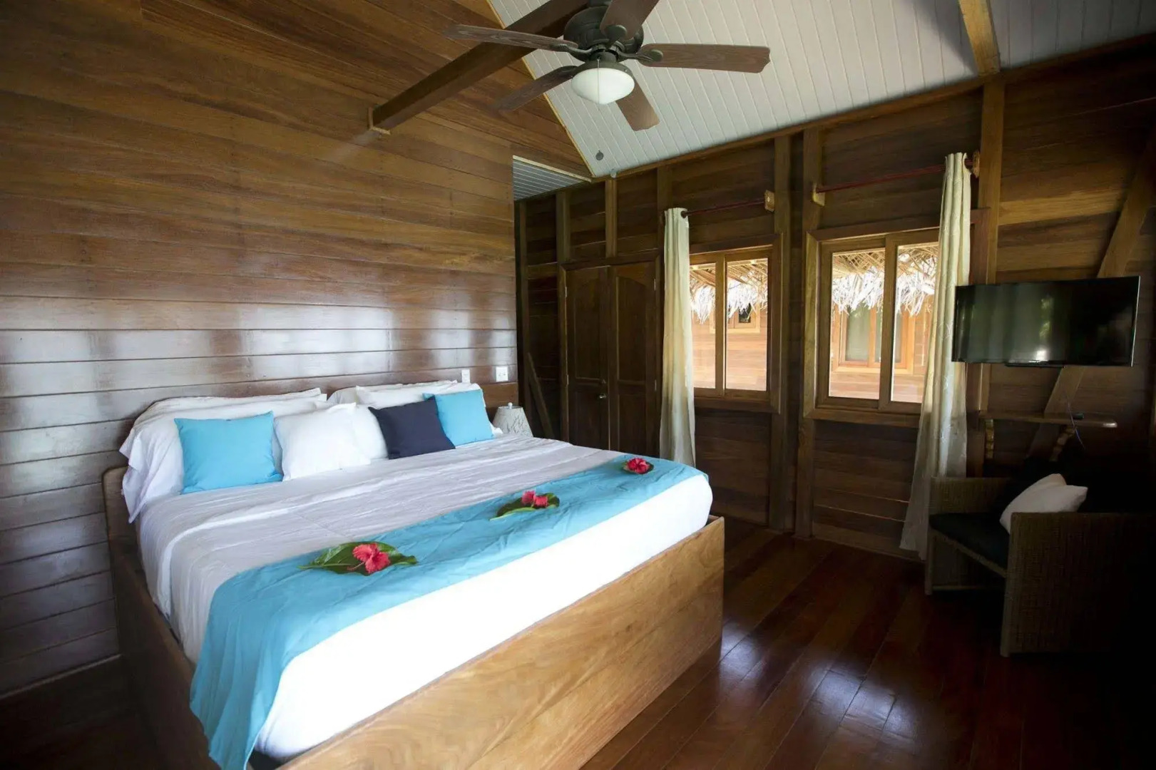 Azul Paradise Resort