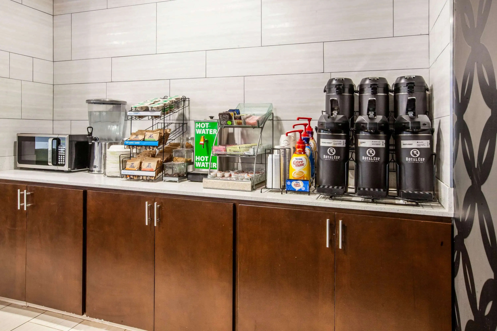 La Quinta Inn & Suites by Wyndham Elkhart