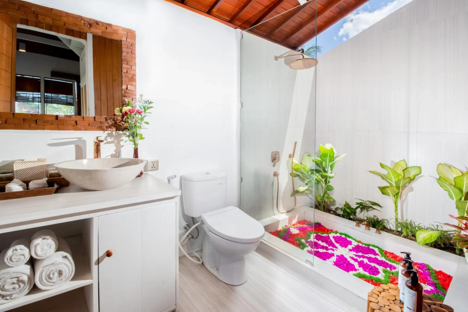 Canvas Escape Resort