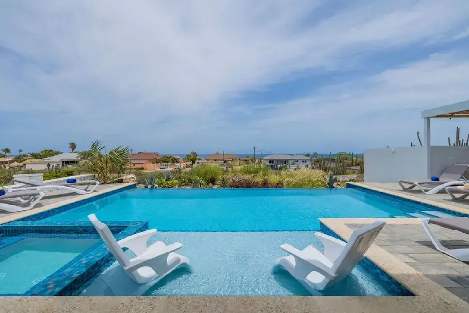 New Ocean View Infinity Pool Steps 2 Babybeach