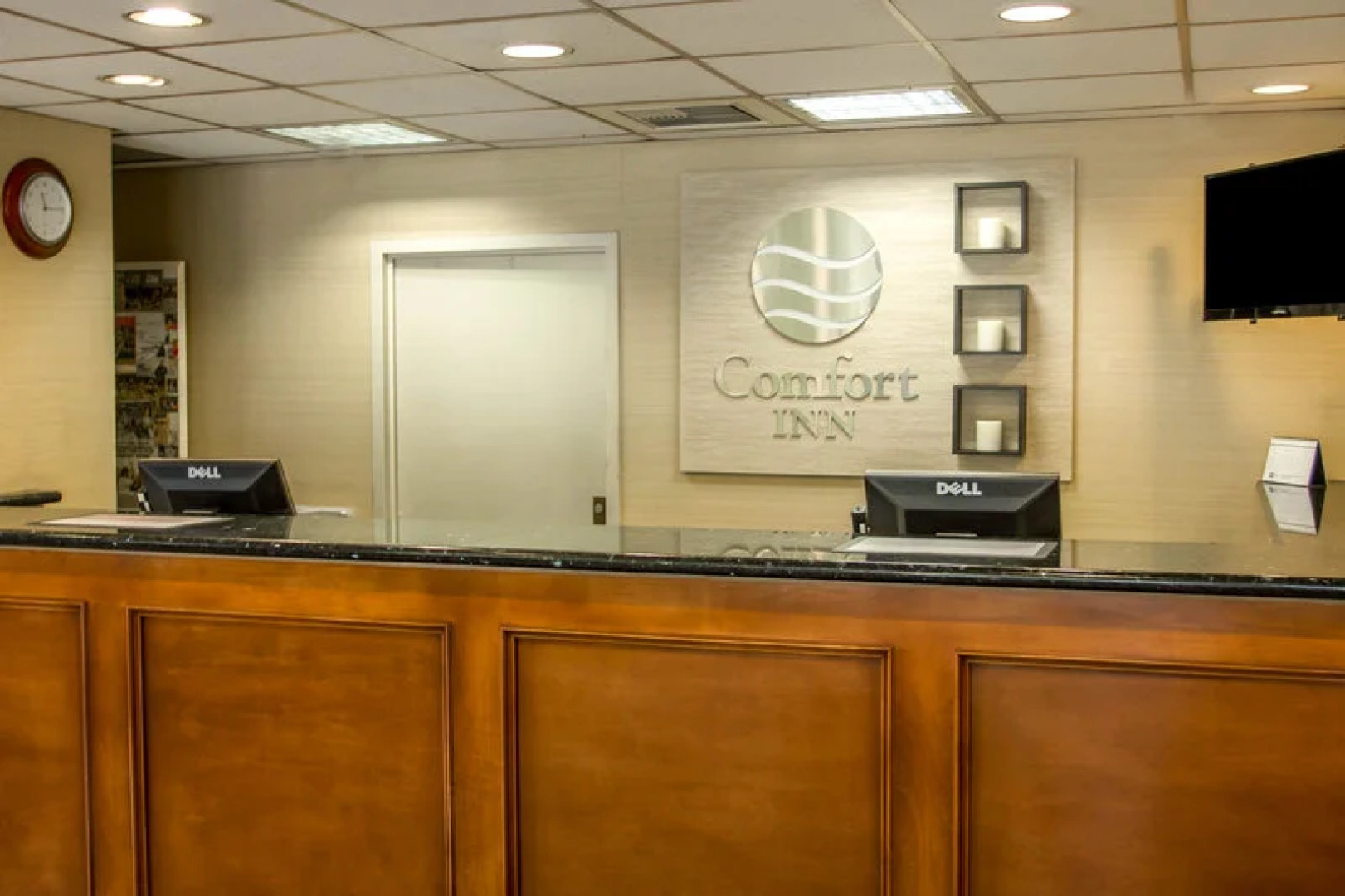 Quality Inn Riverside Near UCR And Downtown