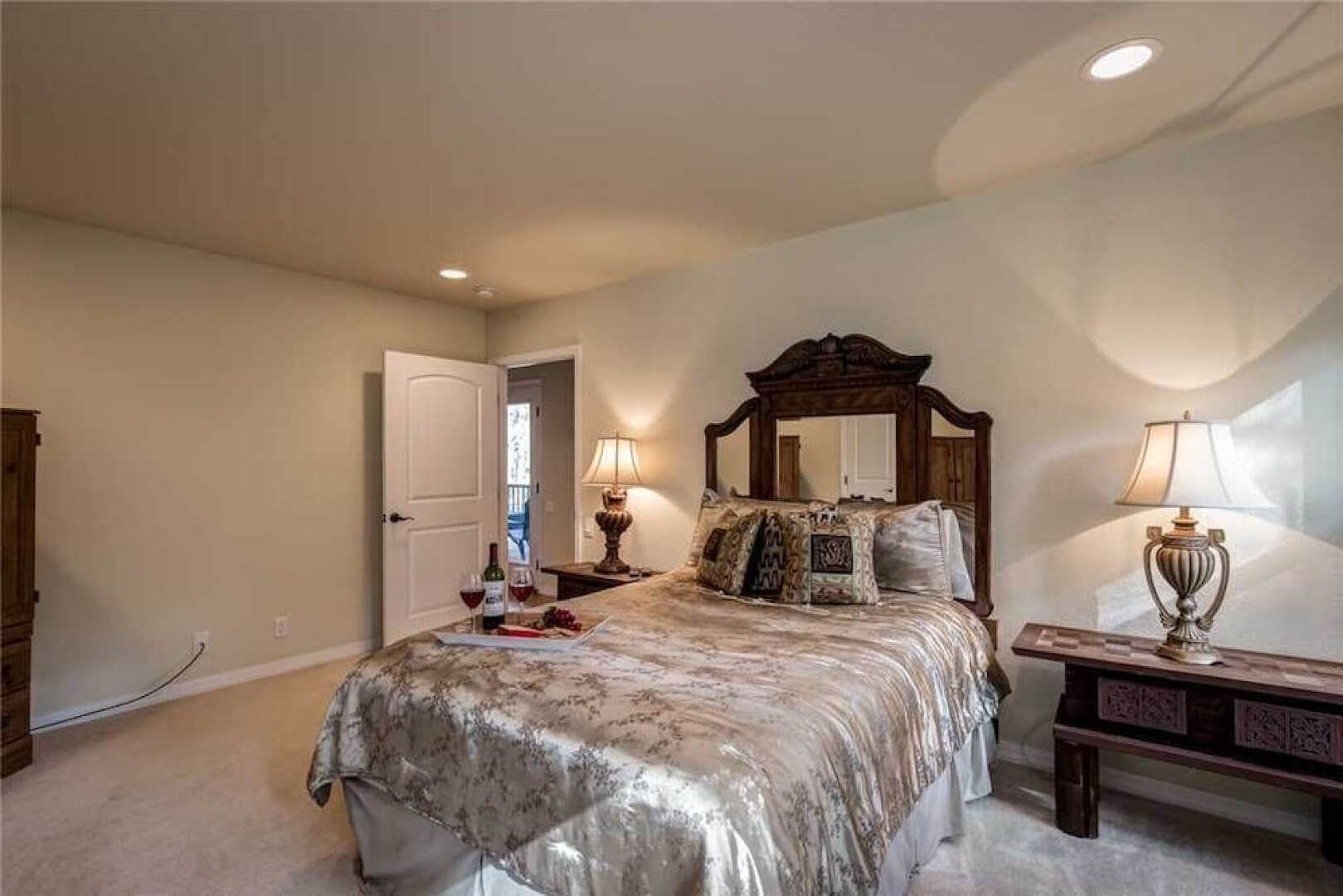 Eagles Rest - Four Bedroom Cabin