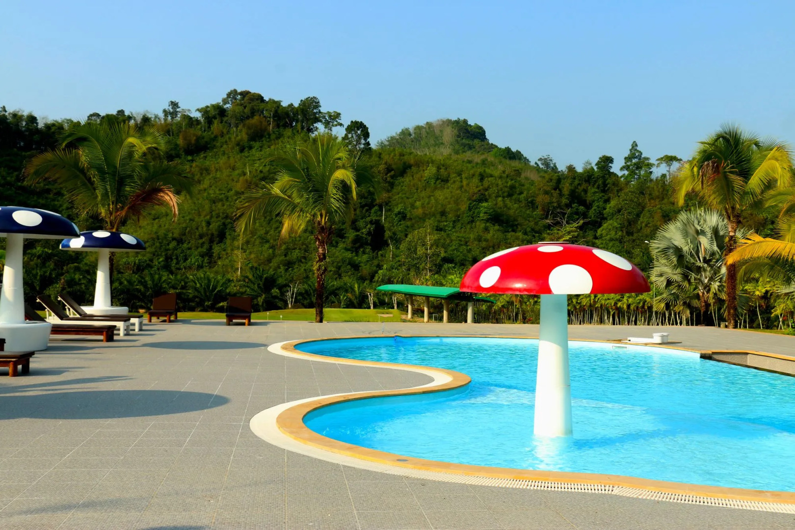 Katathong Golf Resort & Spa