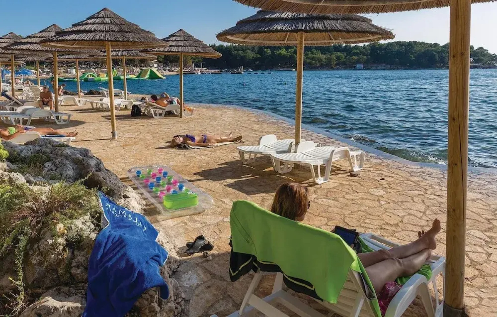 Beautiful Home in Perci With Wifi and 4 Bedrooms