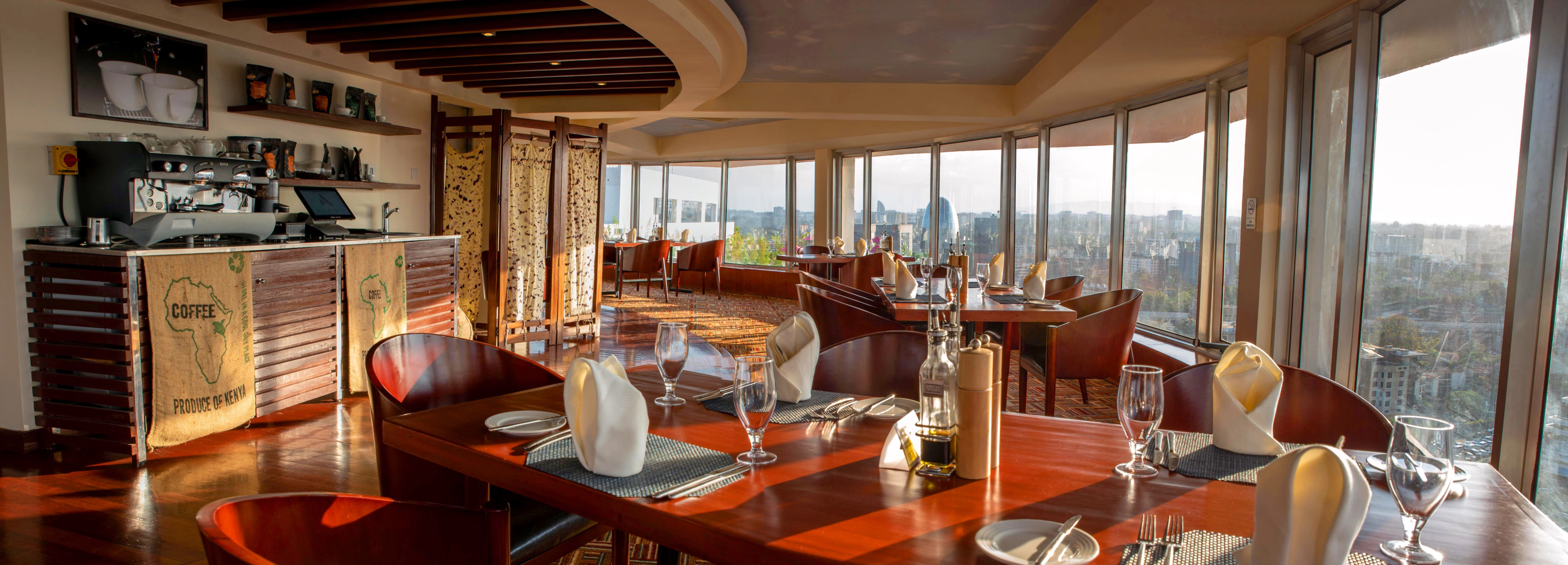 Отель Mövenpick Hotel & Residences Nairobi