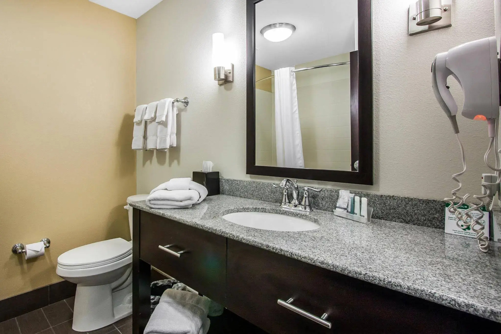 Sleep Inn & Suites Grand Forks Near Alerus Center