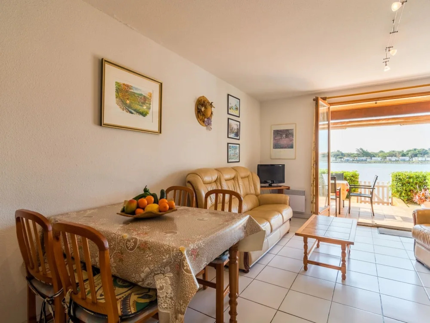 Apartment in Le Barcarès With Swimming Pool, Balcony, Garden