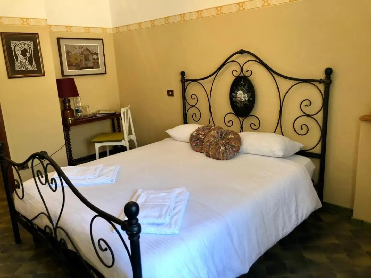 La Menaresta Apartments