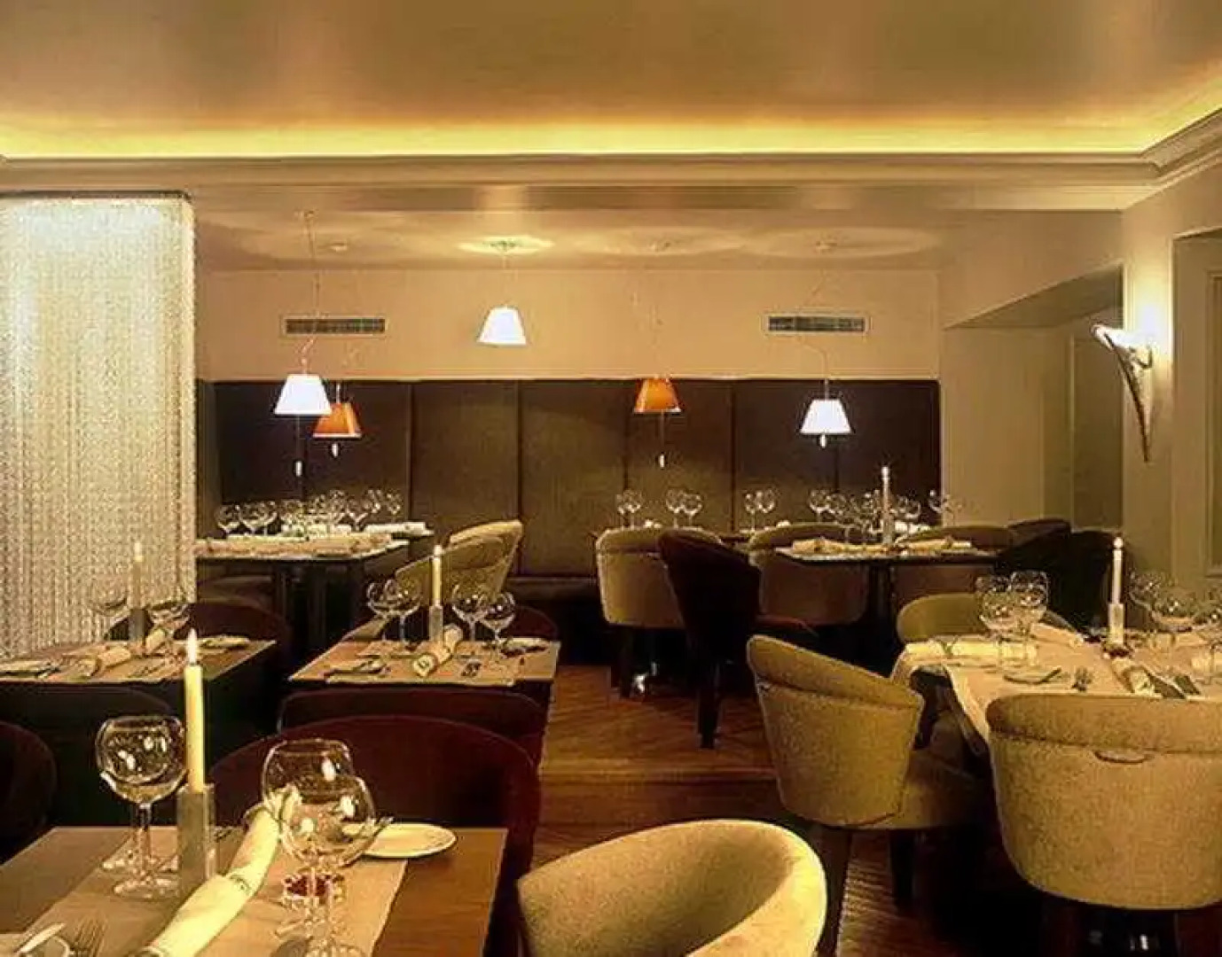 Plaza Vouliagmeni Strand Hotel