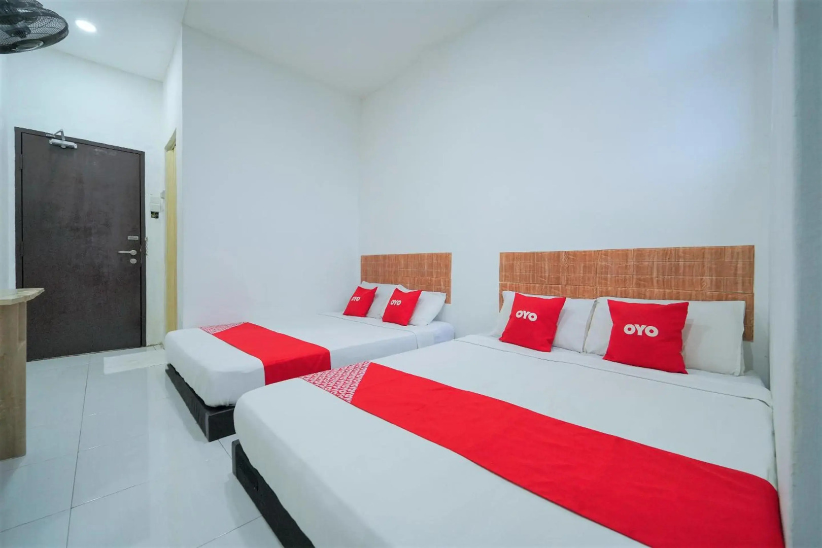 OYO 89820 Sp Berlian Inn