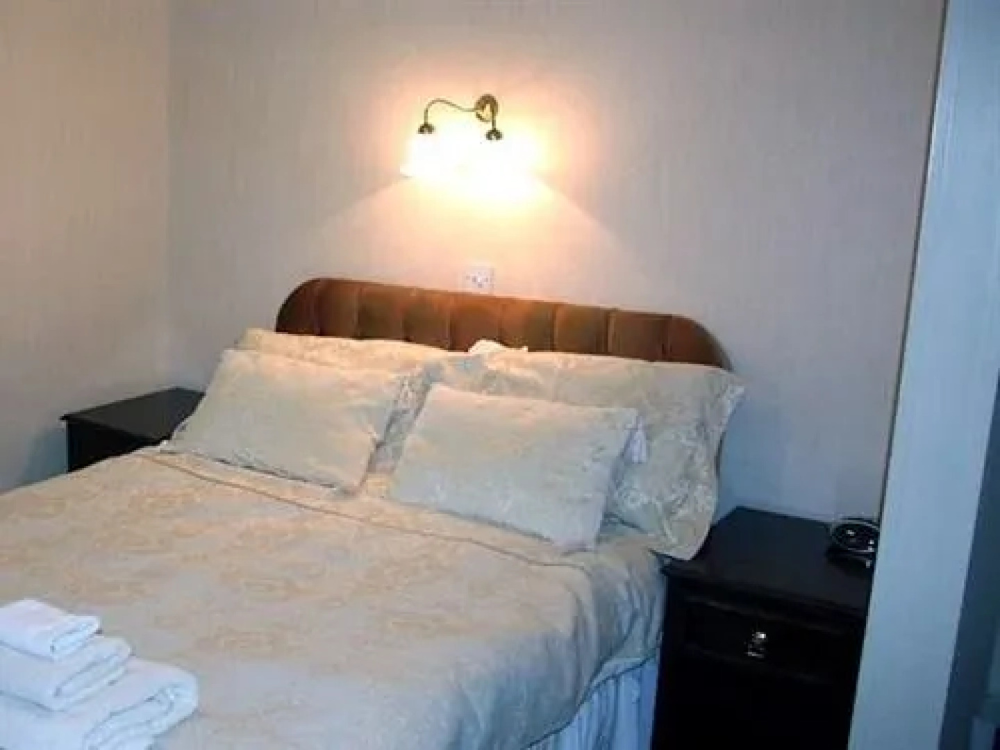 Wood Lodge Hotel