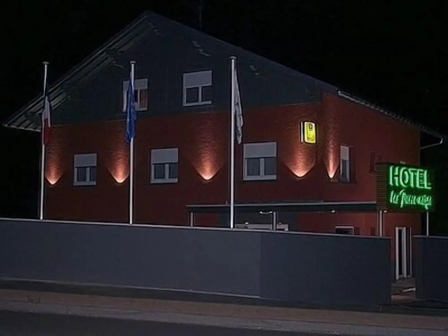 Hotel les Perce Neige