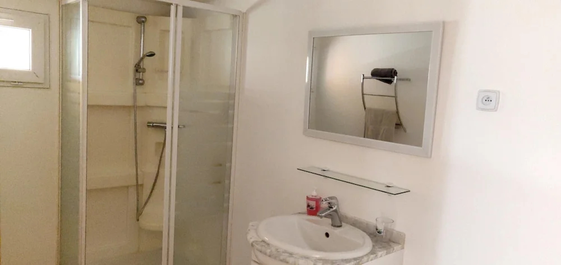 Chalet With 2 Bedrooms in Saint-genest-de-beauzon, With Wonderful Mountain View, Enclosed Garden and Wifi - 40 km From the Slopes