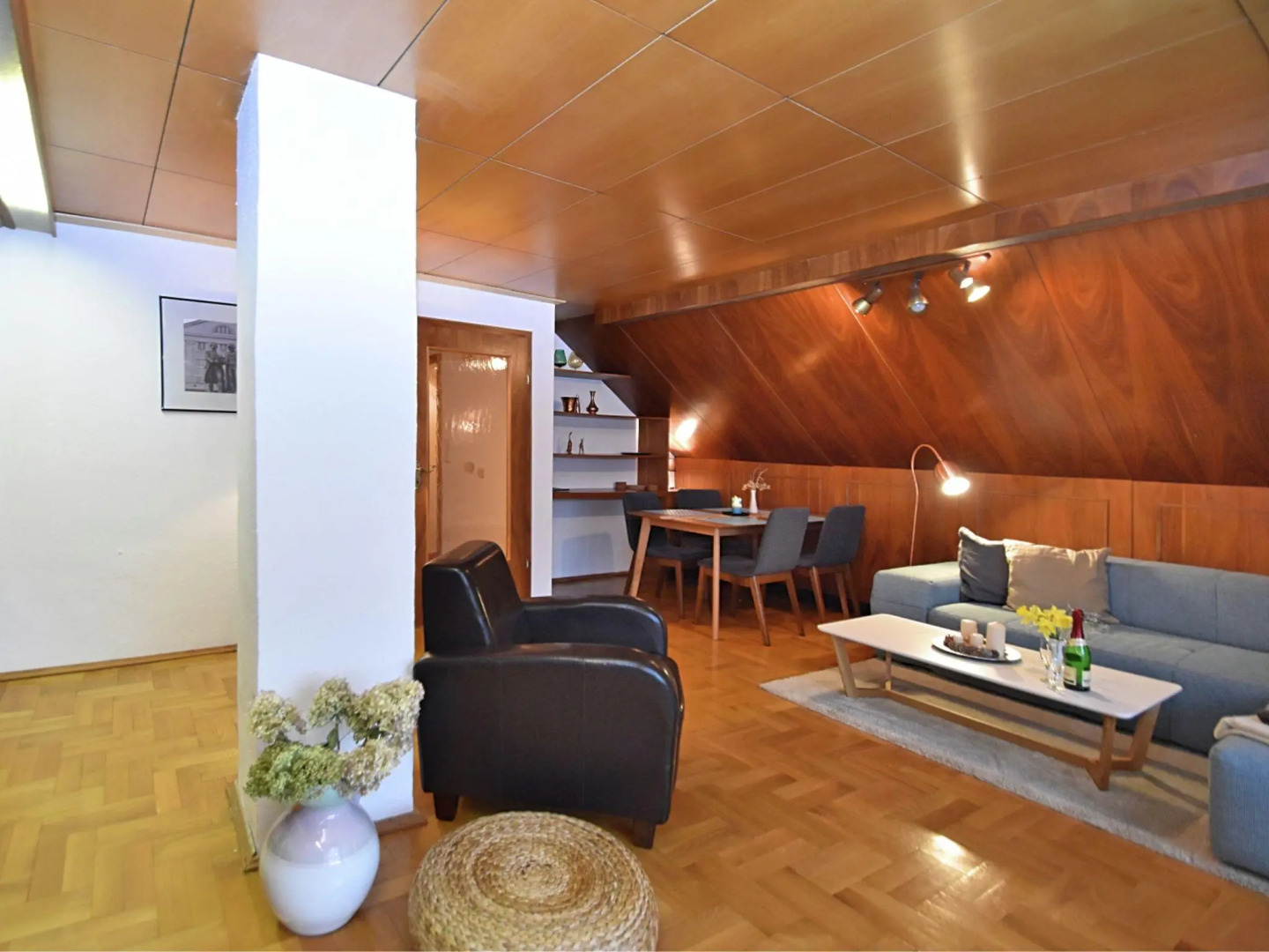 Large apartment in the Thuringian Forest - quiet with a fantastic view