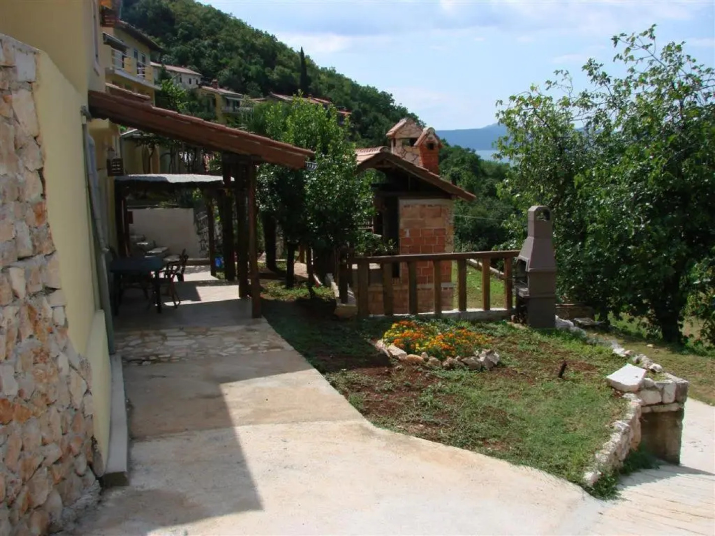 Apartments Vinetilia