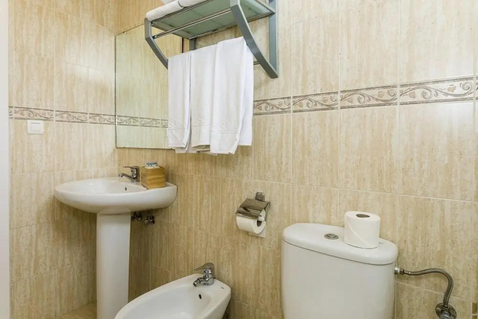 Real del Tivoli Two Rooms and Parking free