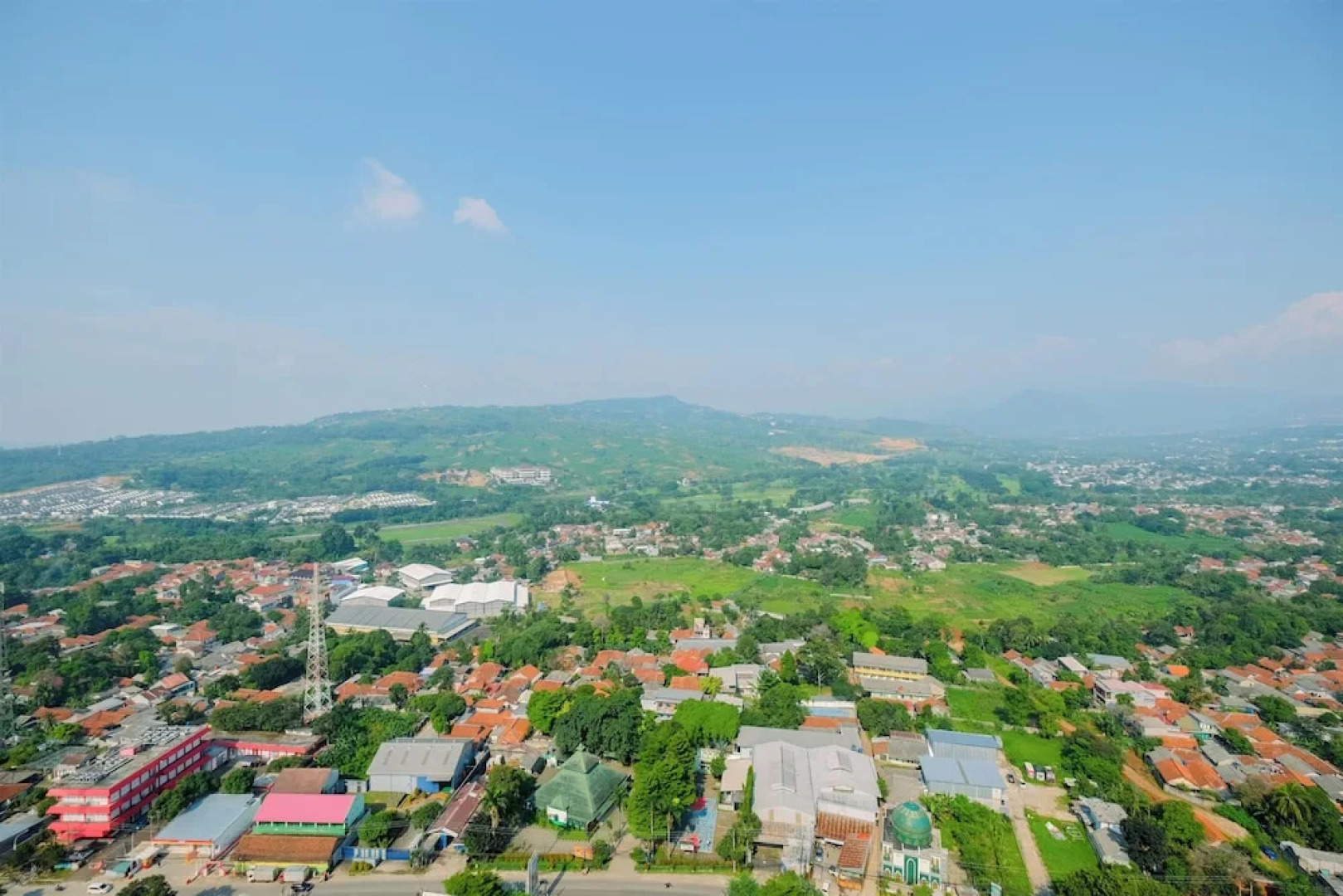 Cozy And Restful Studio Lrt City Sentul - Royal Sentul Park Apartment