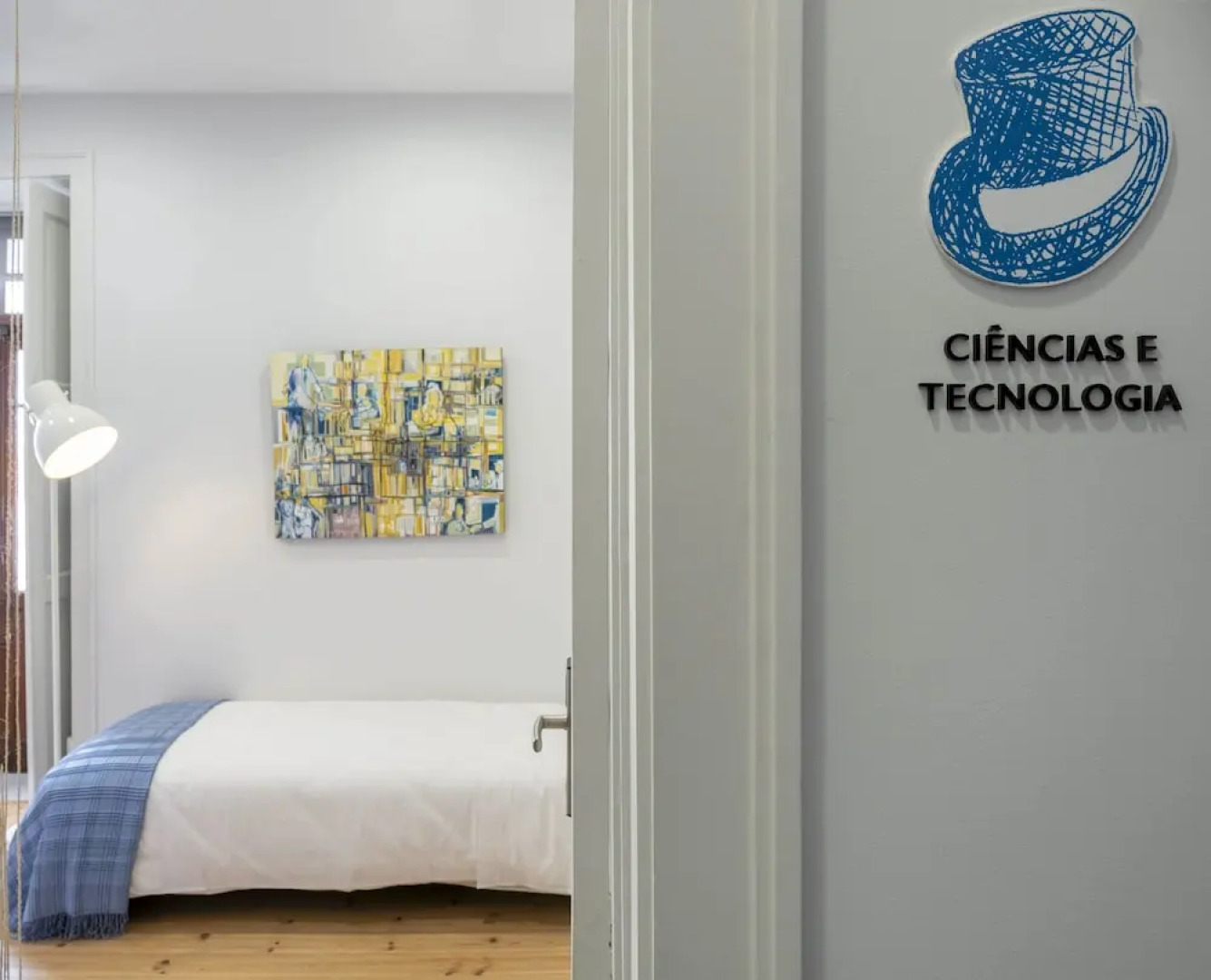 Penedo da Saudade Suites & Hostel