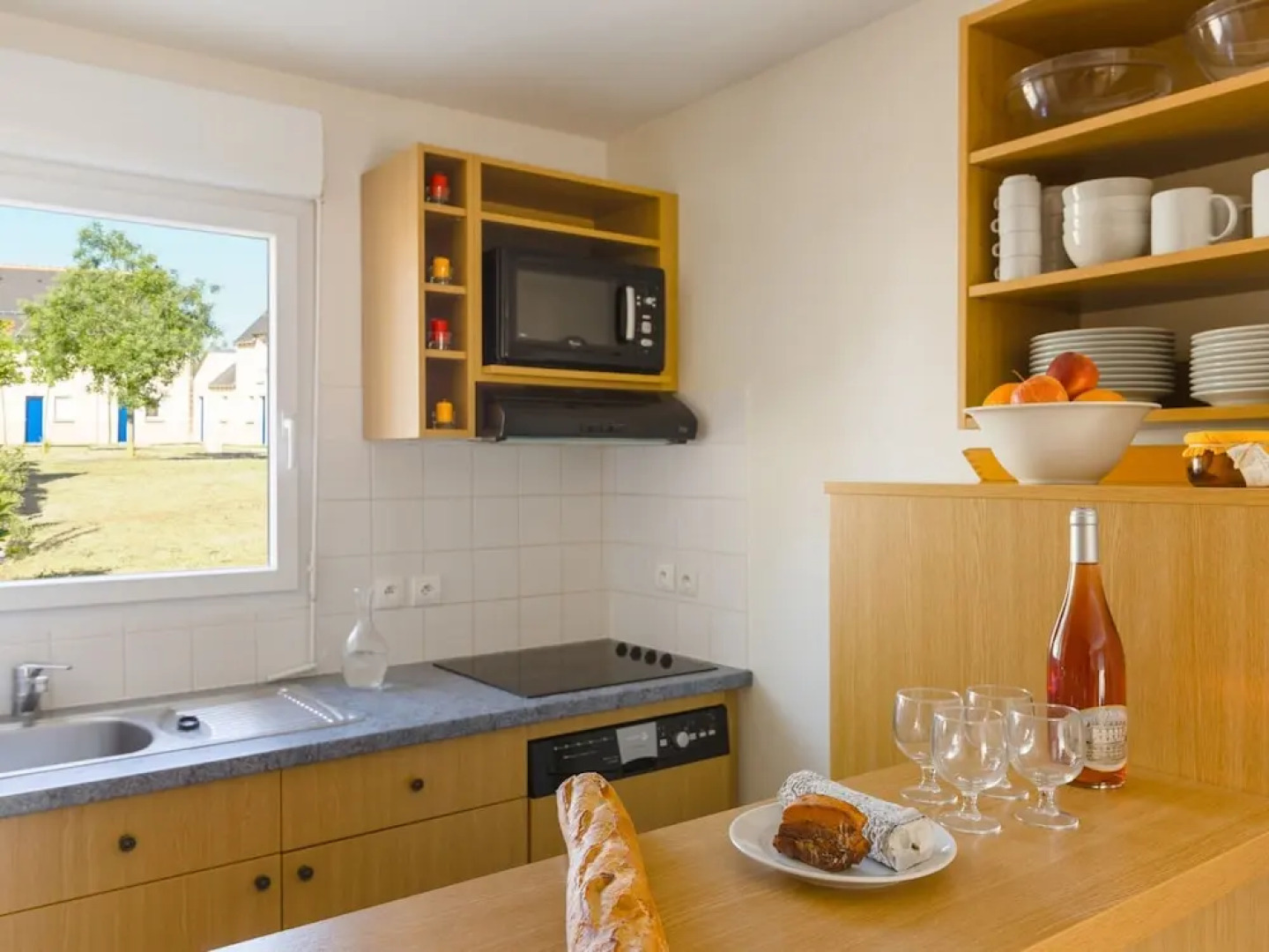 Well-maintained, Linked Holiday Home With Garden and Terrace