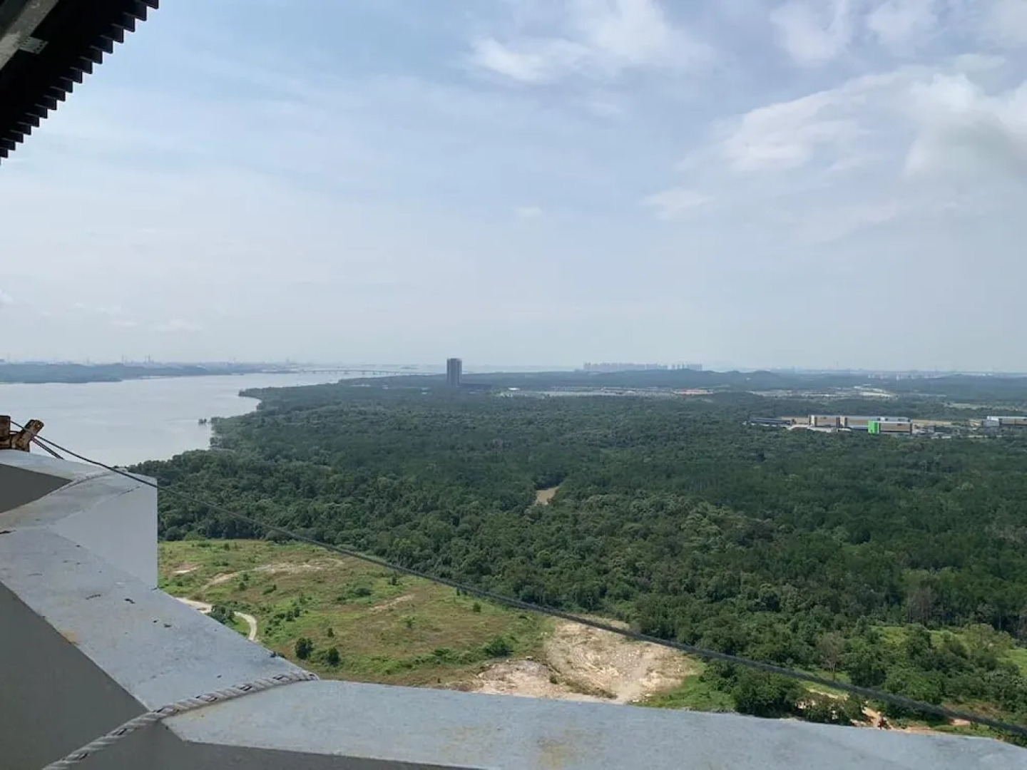 Urban Nomad at Almas Suites