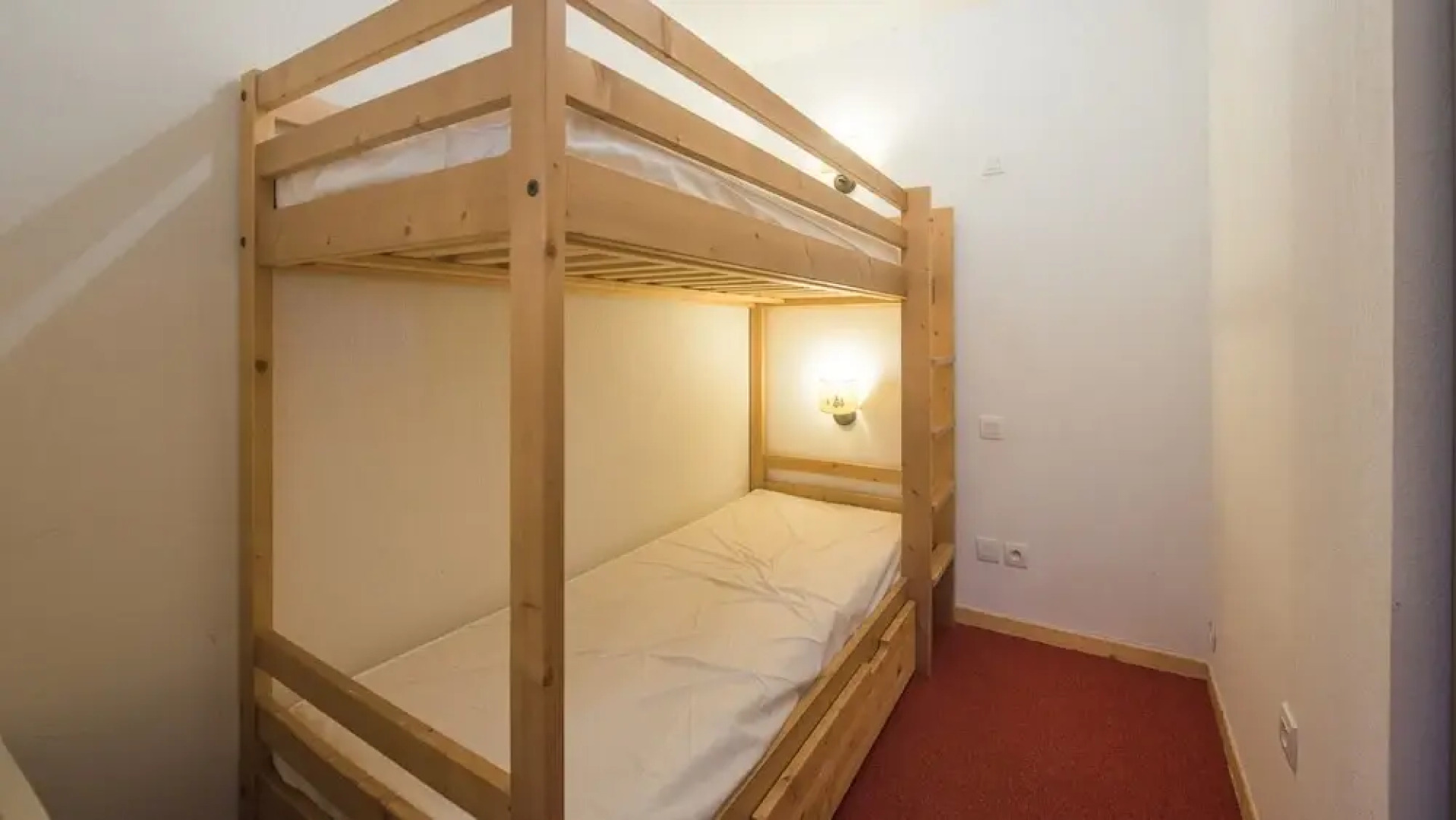 Apartment in Orcieres With Ski Slope Access