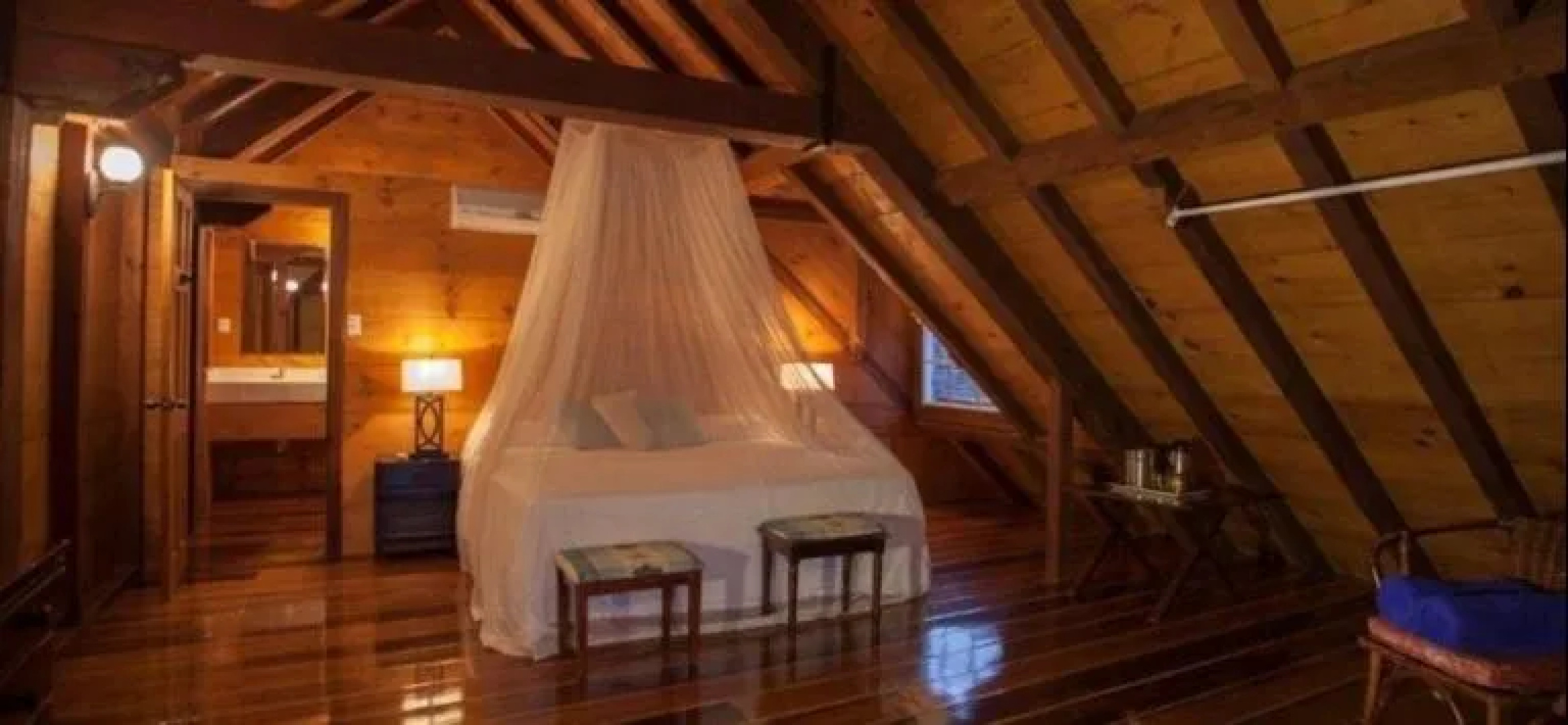 Admiral's Inn and Gunpowder Suites