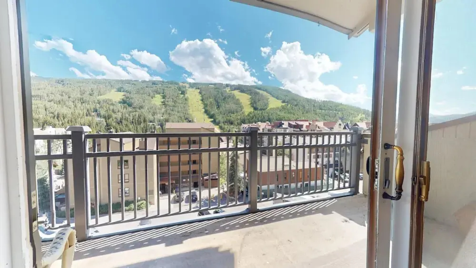 Vantage Point - CoralTree Residence Collection