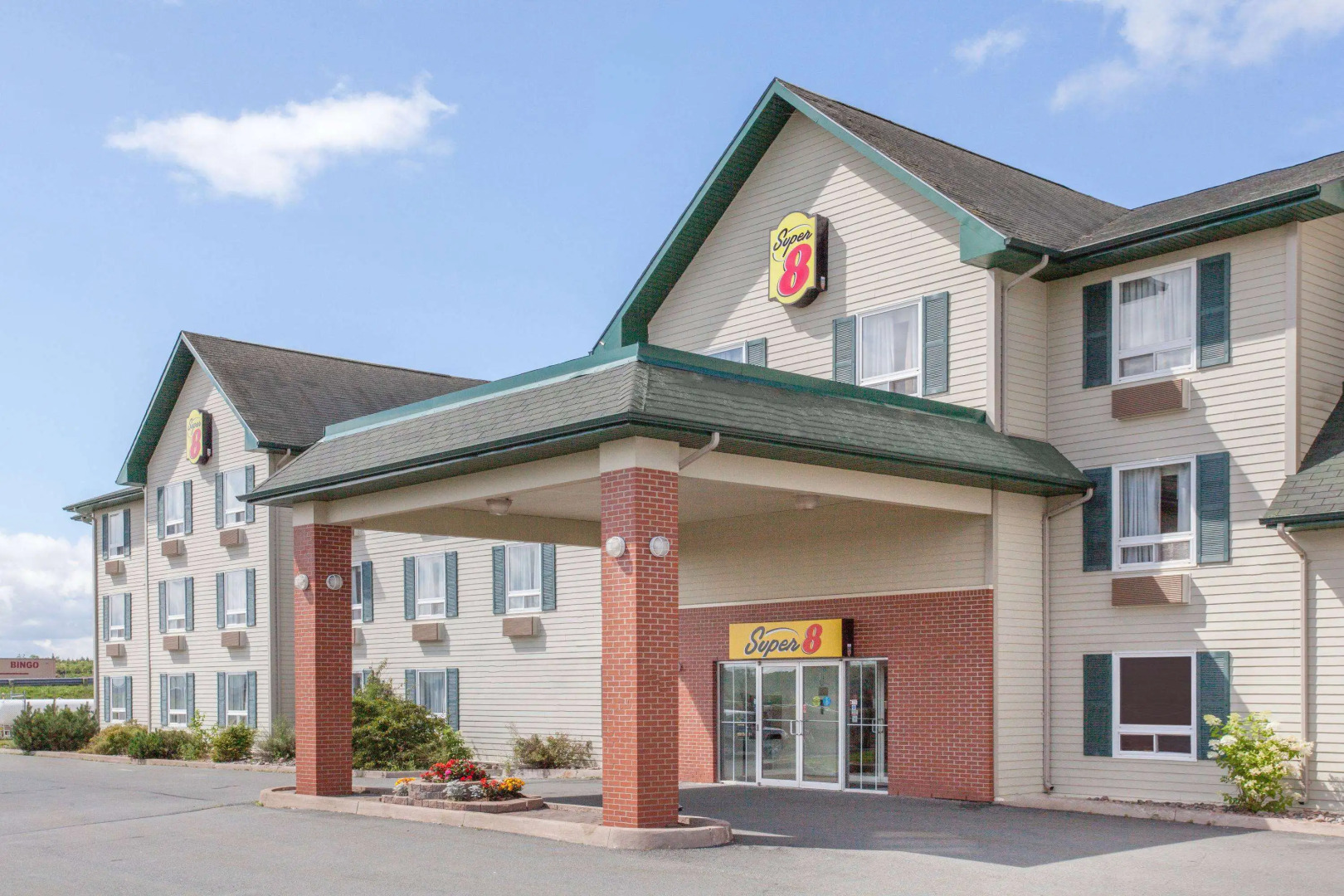 Super 8 by Wyndham Truro NS